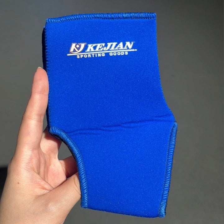 KJ Ankle Support 982