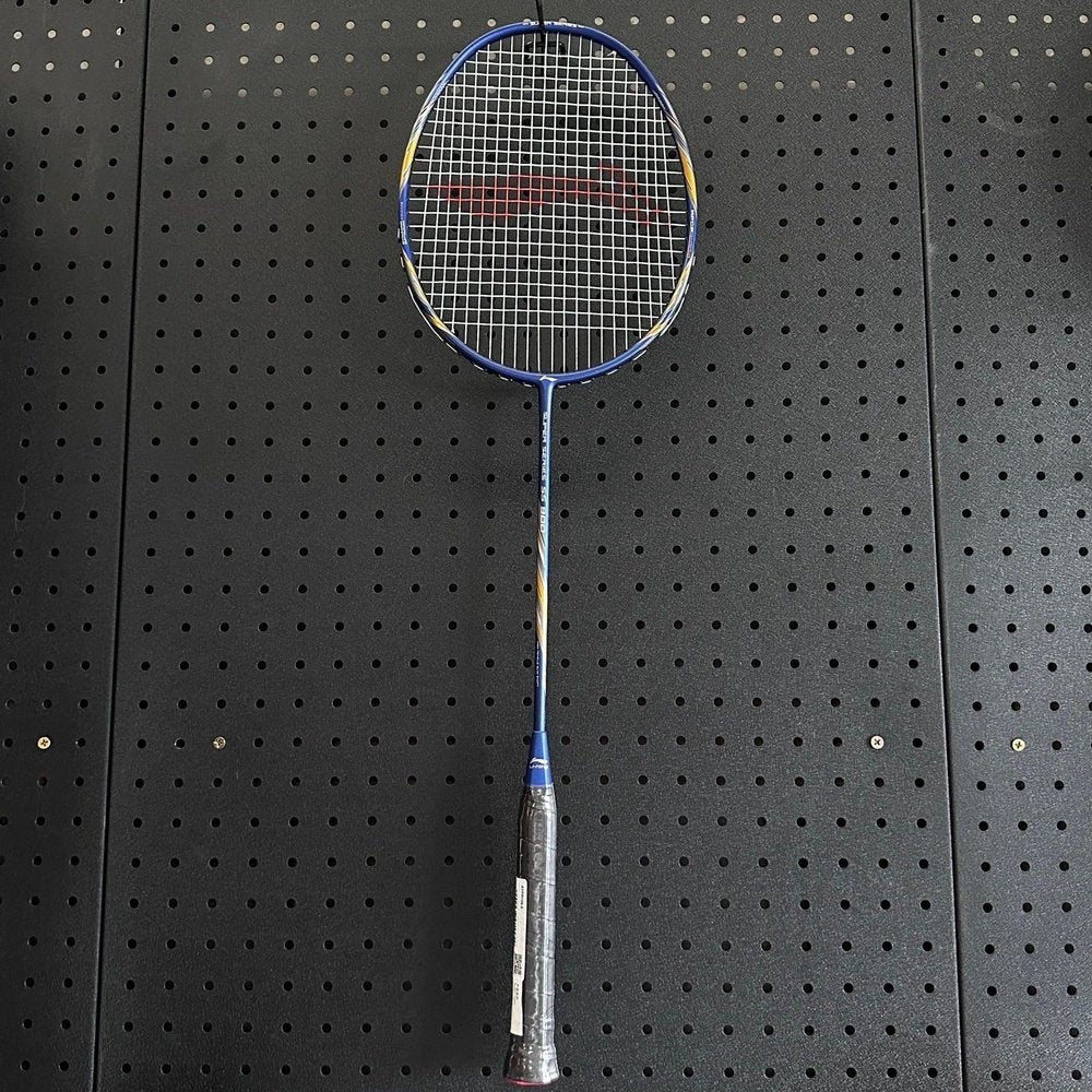 Li Ning Super Series SS 900 (84 Grams) Badminton Racquet /  Badminton Racket