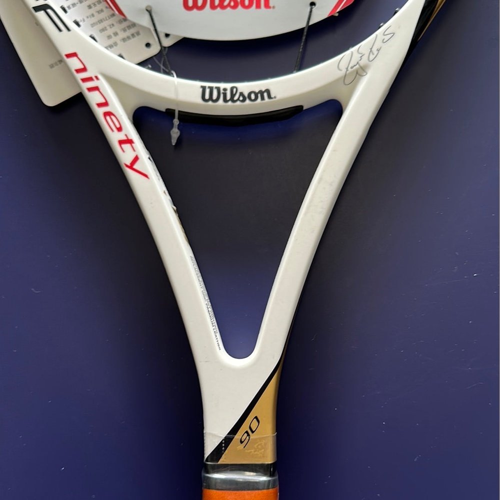 Wilson Pro 员工 90L (319G) BLX 球拍握把尺寸 3 罗杰·费德勒签名版 2010-2013