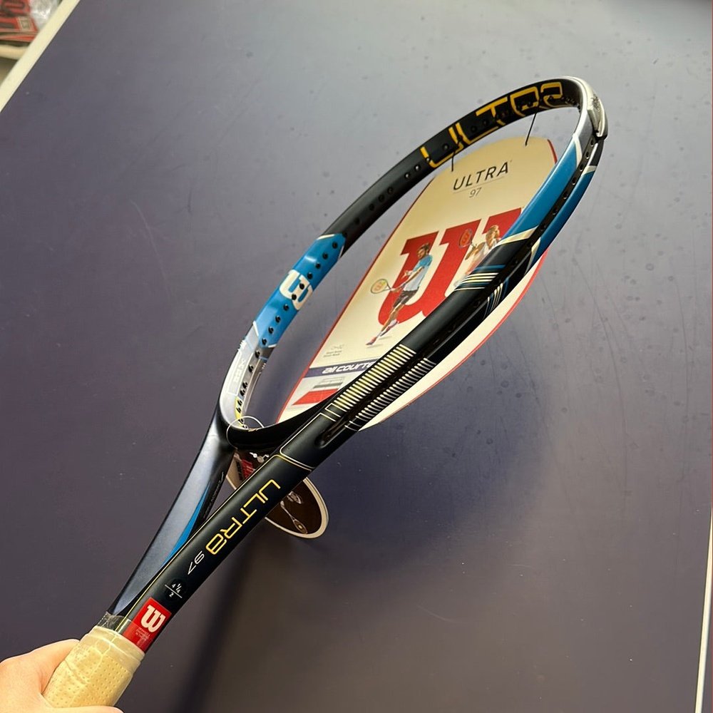 Wilson ULTRA 97 Tennis Racket Grip Size 2 Weight 310G