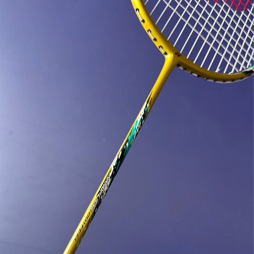 Yonex NANOFLARE 001 FEEL  Badminton racket 5U G5 Weight 78g