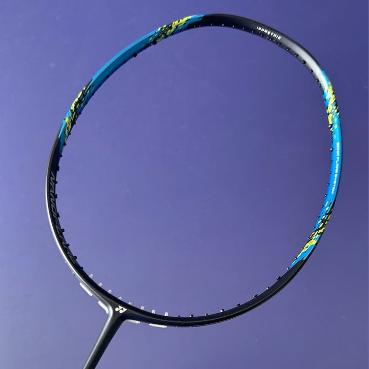 Yonex Nanoflare  700 Badminton racket 4U G5 Weight 83g